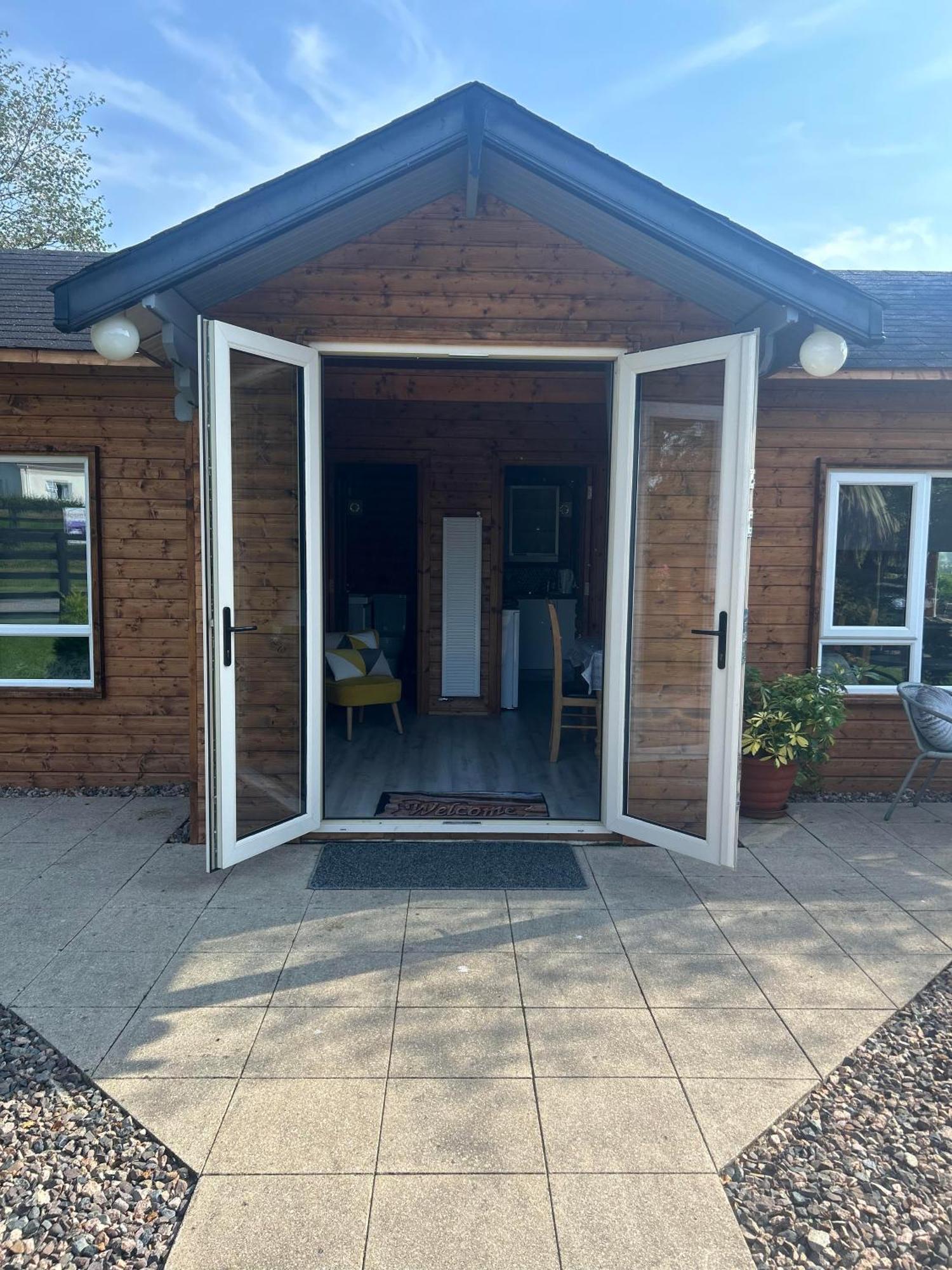 Omagh Villa Sixmilecross Exterior foto